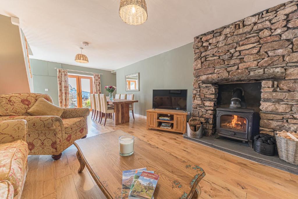 The Black Dog Cottage (Dalton in Furness) 