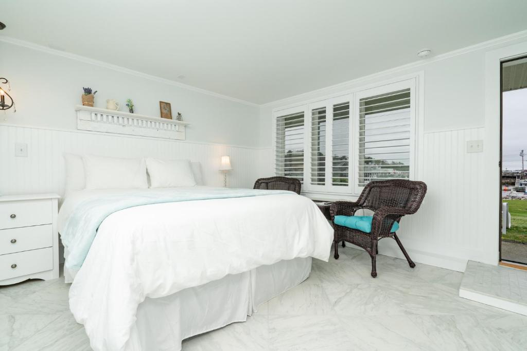 Auberge on the Cove