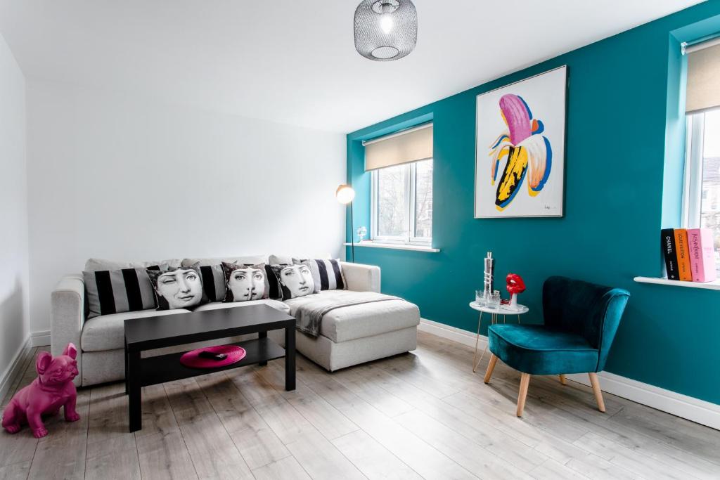 Fabulous 2bedroom apartment- Free parking
