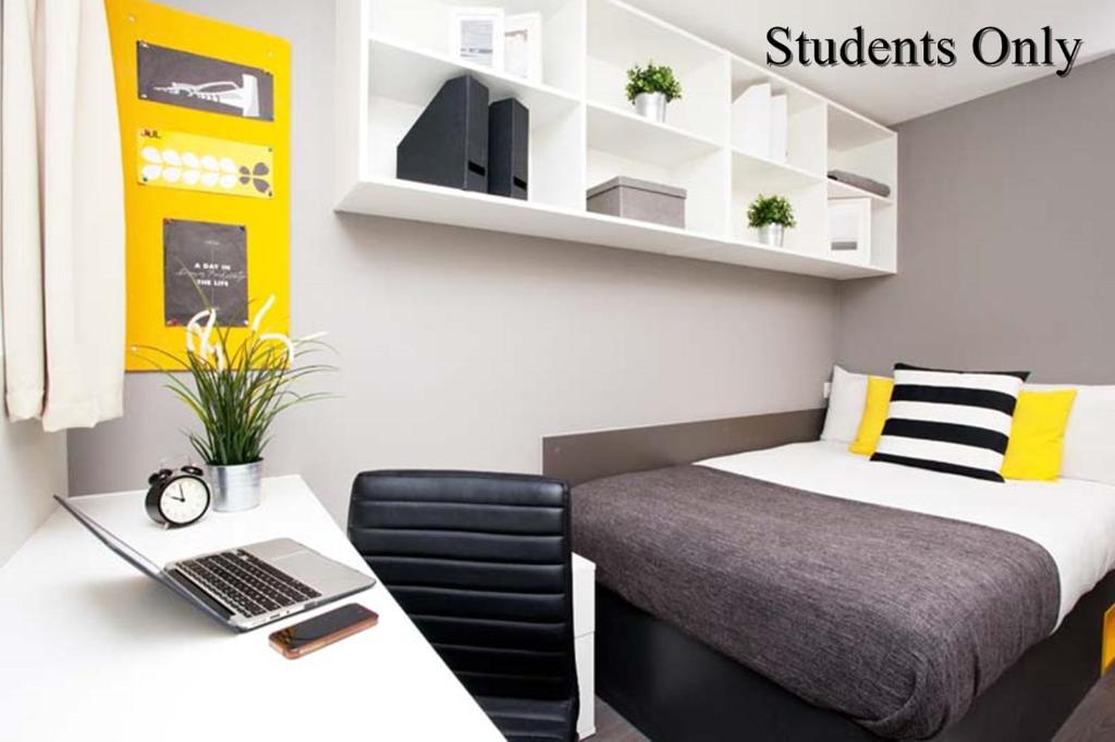 Charming Rooms for STUDENTS Only