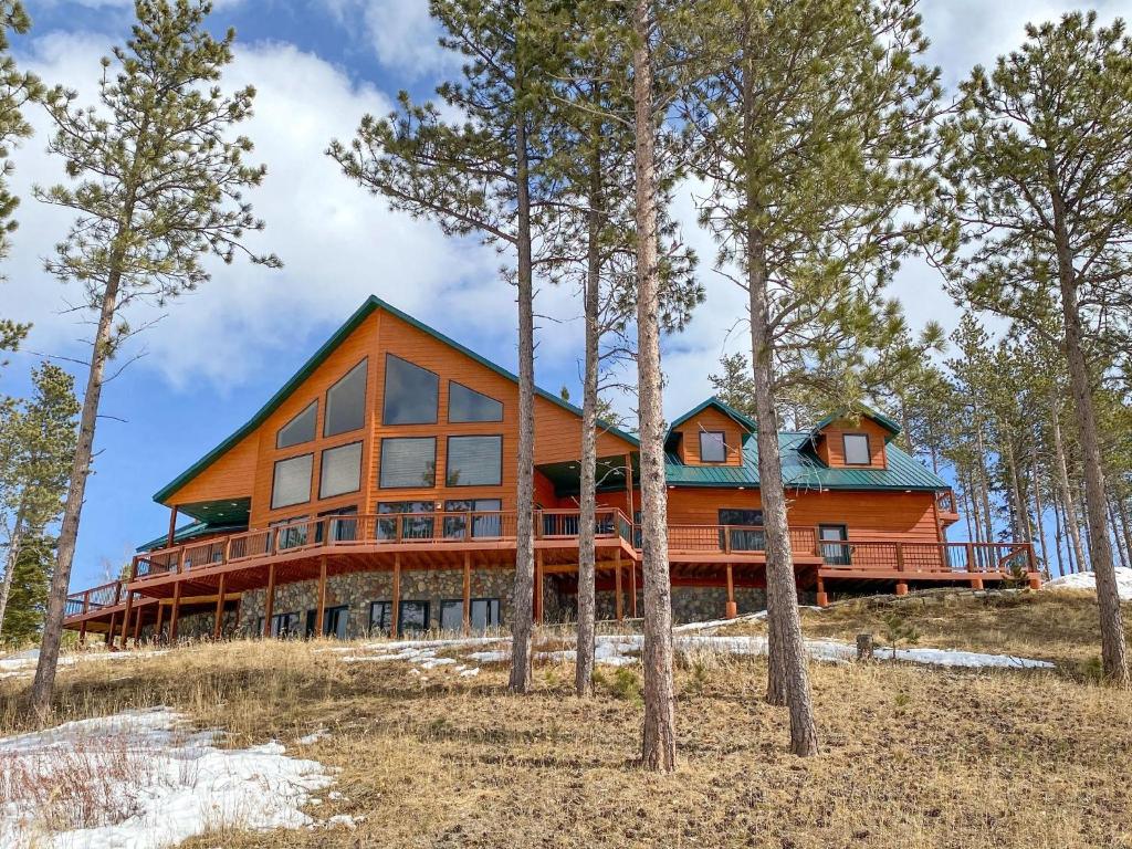 Vista Lodge Ask About Our Fun Bundles (Lead)