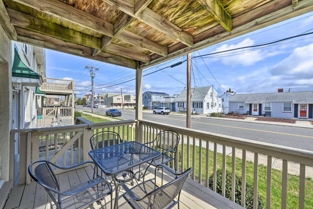 Wildwood Crest Condo - 2 Blocks to Beach! (Wildwood Crest)