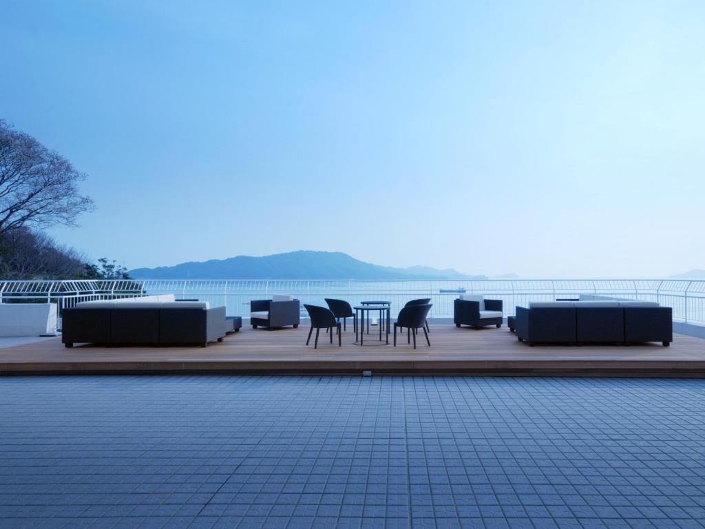 Toba International Hotel (Toba)
