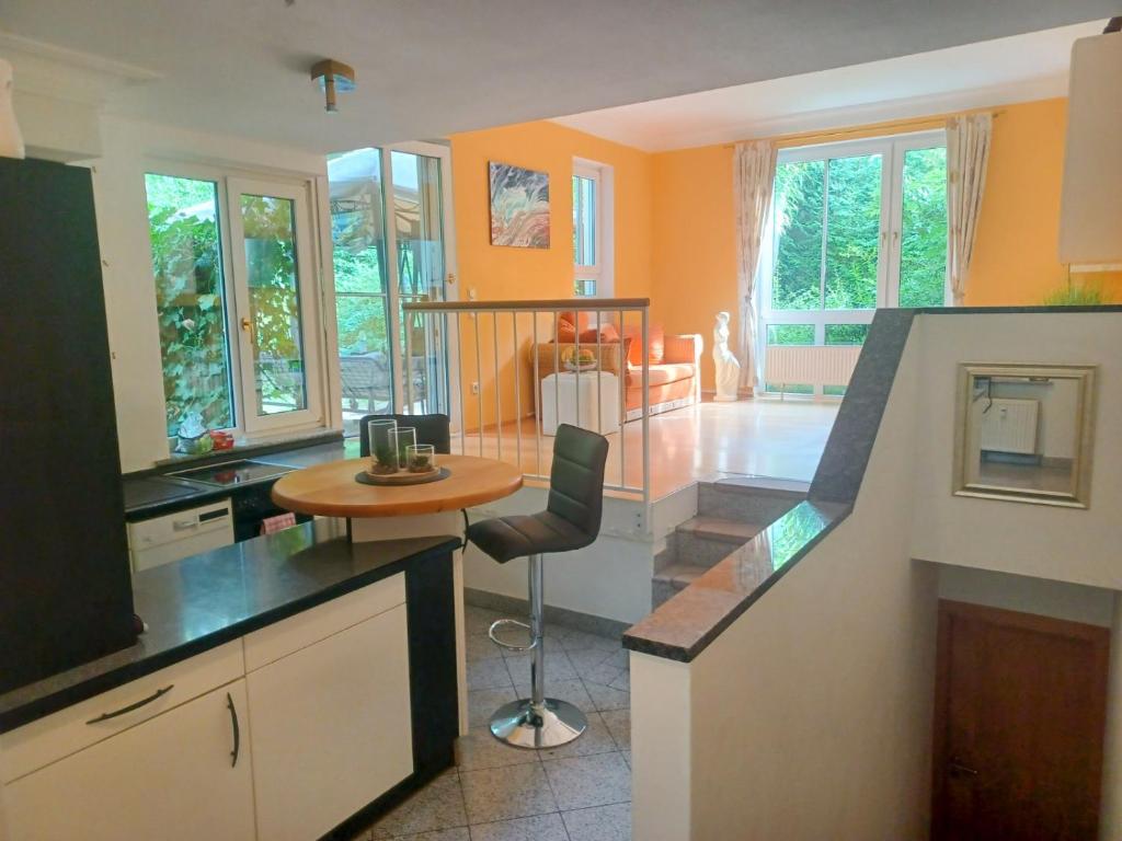 Exklusive Ferienwohnung mit Garten - Nähe Messe