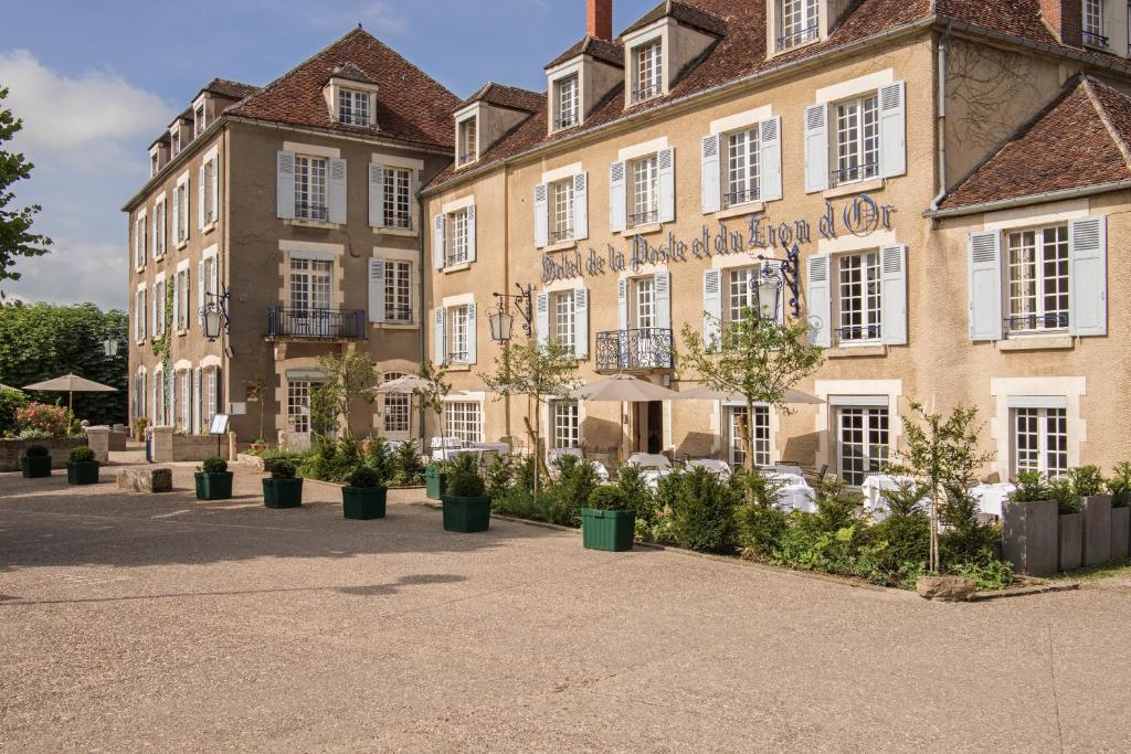 Hôtel Restaurant De La Poste & Du Lion D'or (Vézelay)
