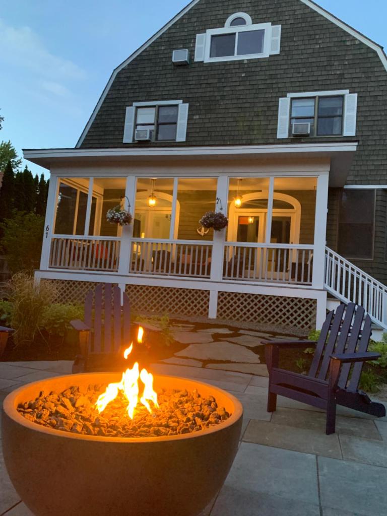 White Sails Inn (Kennebunk) 