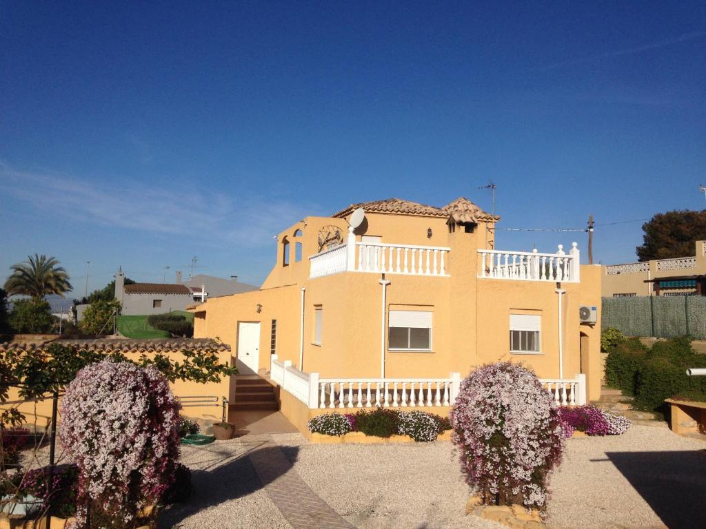 Pete's Place (La Marina) 