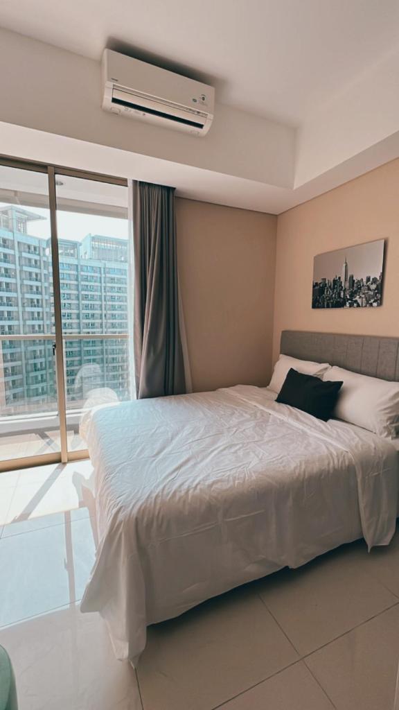 Cozy Studio Suite in Taman Anggrek Residences