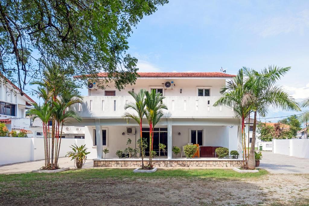 Seaside Private Bungalow (Tanjung Bungah)