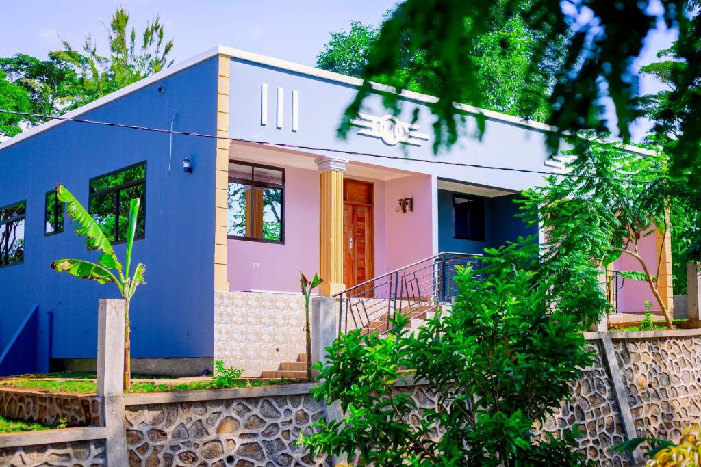 Materuni Homes