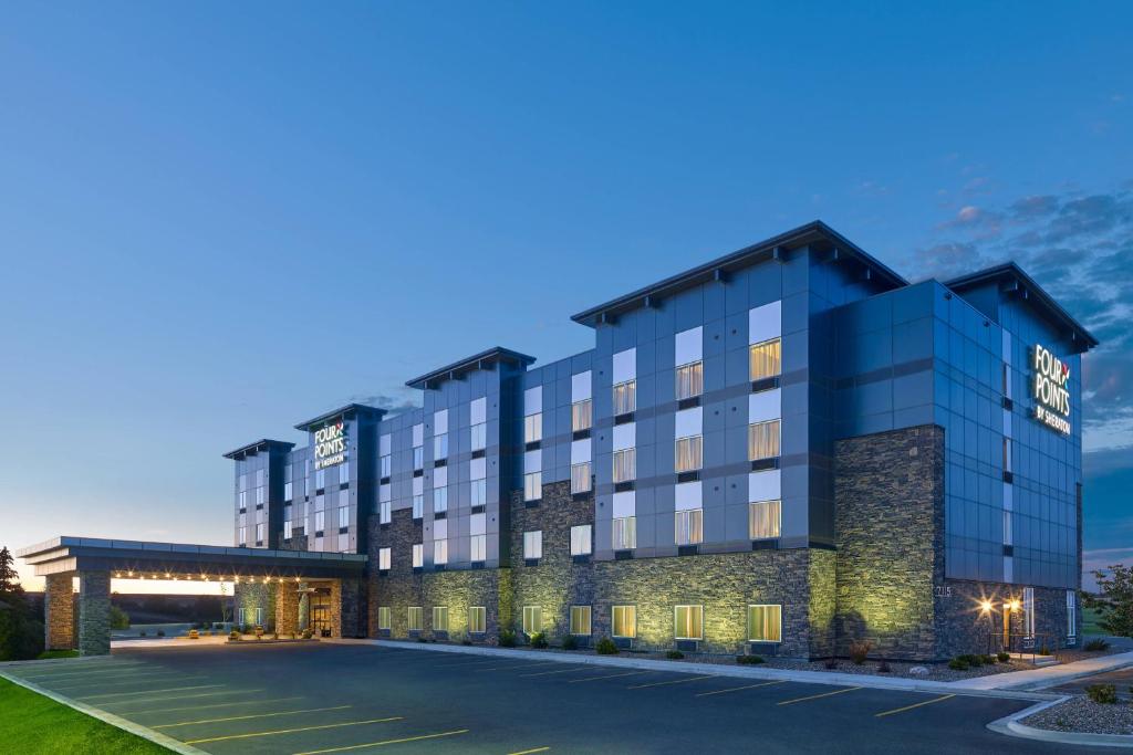 Four Points by Sheraton Williston (Williston)