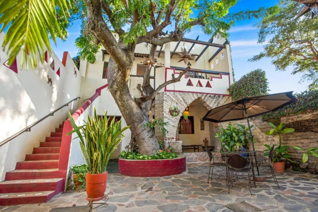 Hotel Casa Blanca