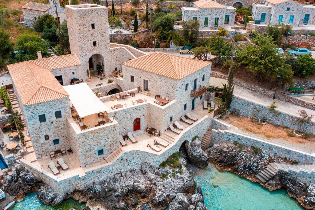 Pirgos Mavromichali (Limeni)