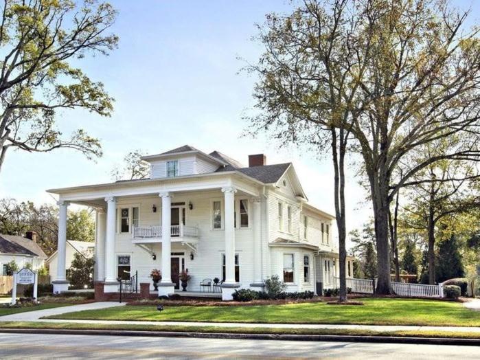 Sparrow Grove Manor (Monroe)