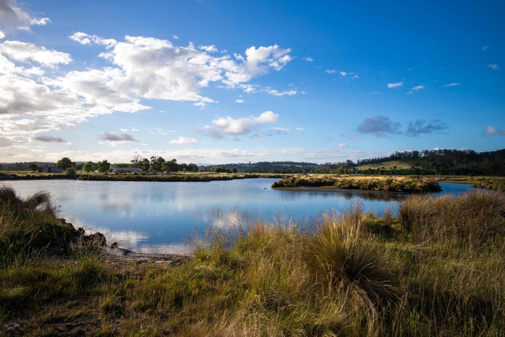 Pelican Point Sanctuary (St Helens) 