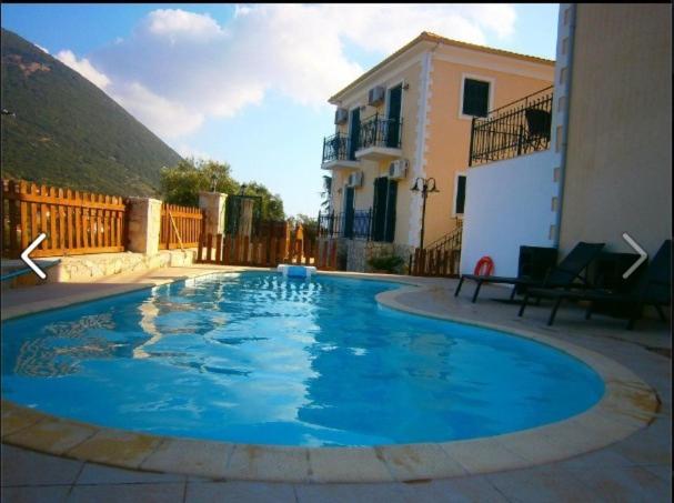 Iriana Village Inn (Stavros)