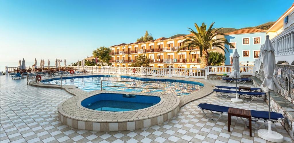 Aeolos Hotel (Skopelos Town) 