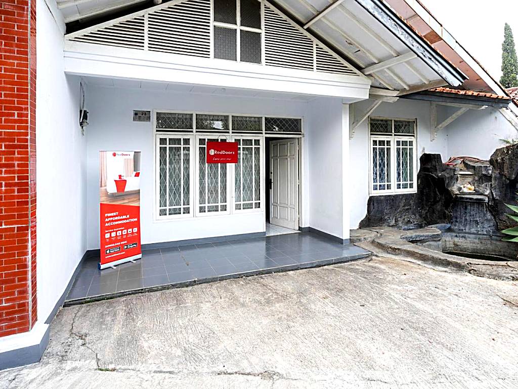 RedDoorz Syariah near RSUD Cimacan