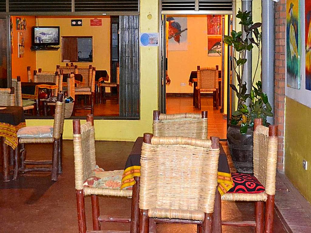 Hotel Acacia City
