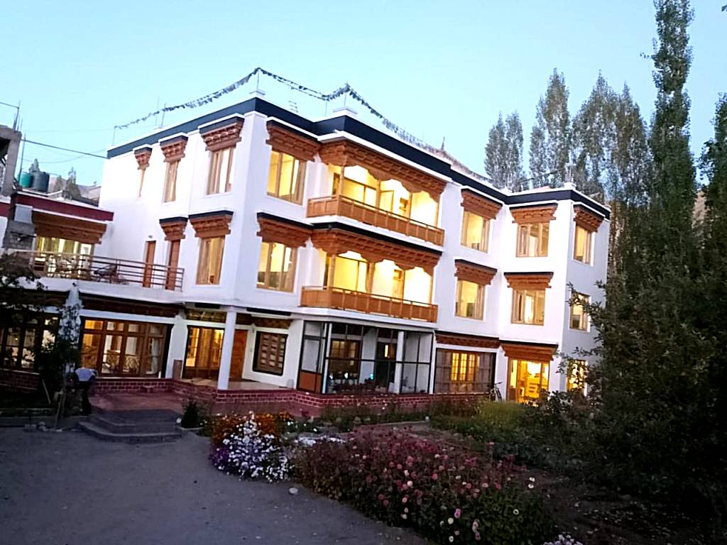 Rock Castle Residency