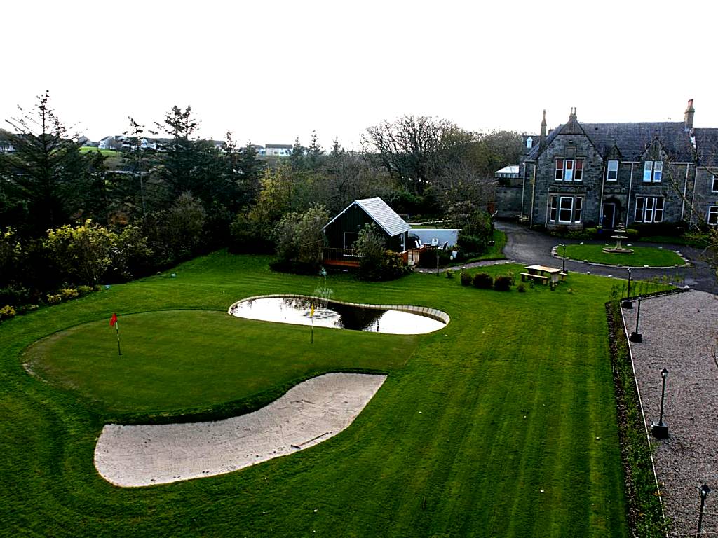 Camfield House