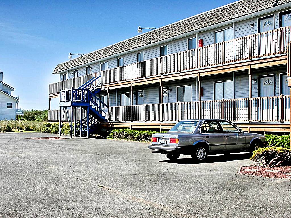 Ocean Surf Condos (Ocean Shores)