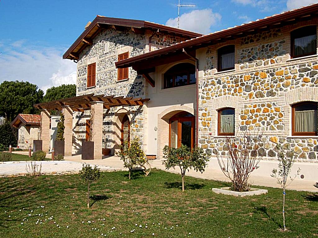 Casale Elisa