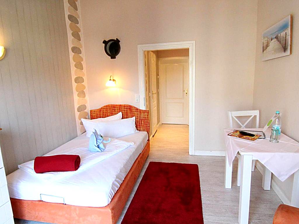 Kapitaenshaus-Lassen-Zimmer-Sindbad (Westerland)