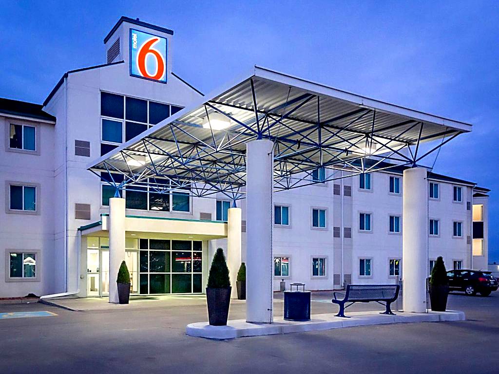 Motel 6-Saskatoon (Saskatoon) 
