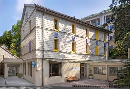 Montreux Youth Hostel (Montreux)