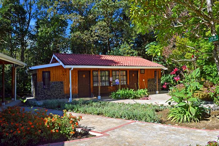 Hotel de Montaña Suria