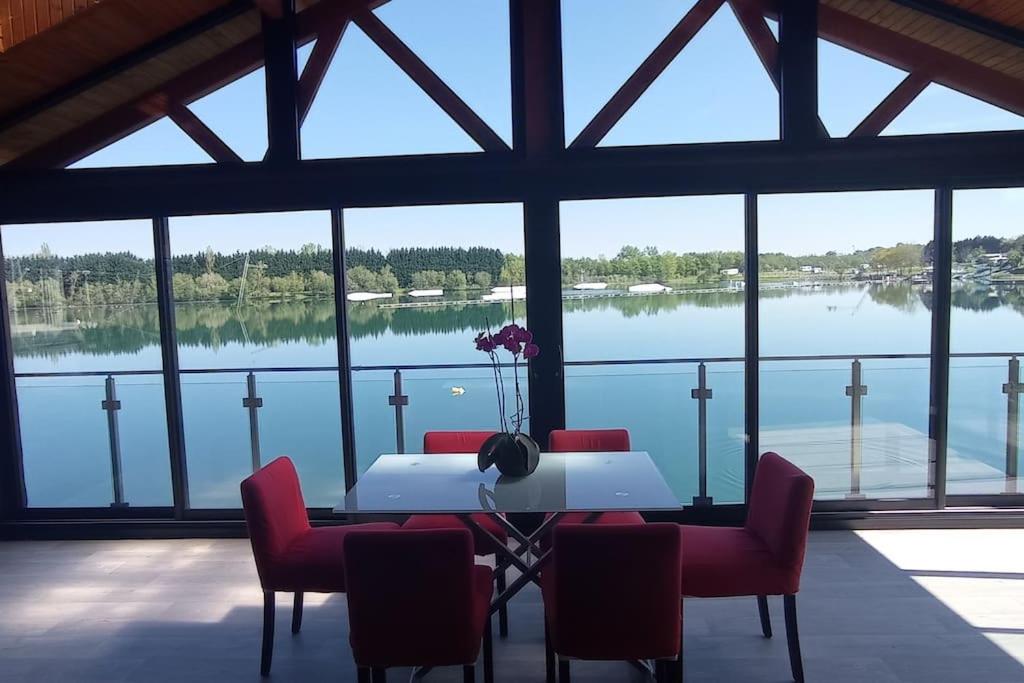 Chalet sur le lac