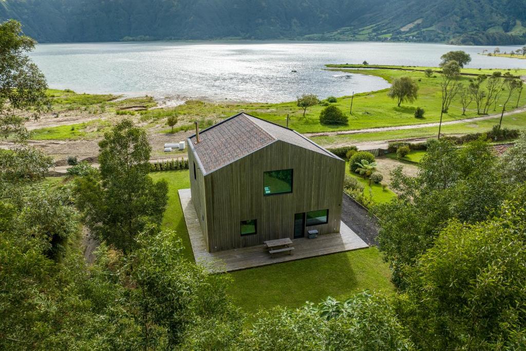 Sete Cidades Lake Cabin - Casa da Lagoa