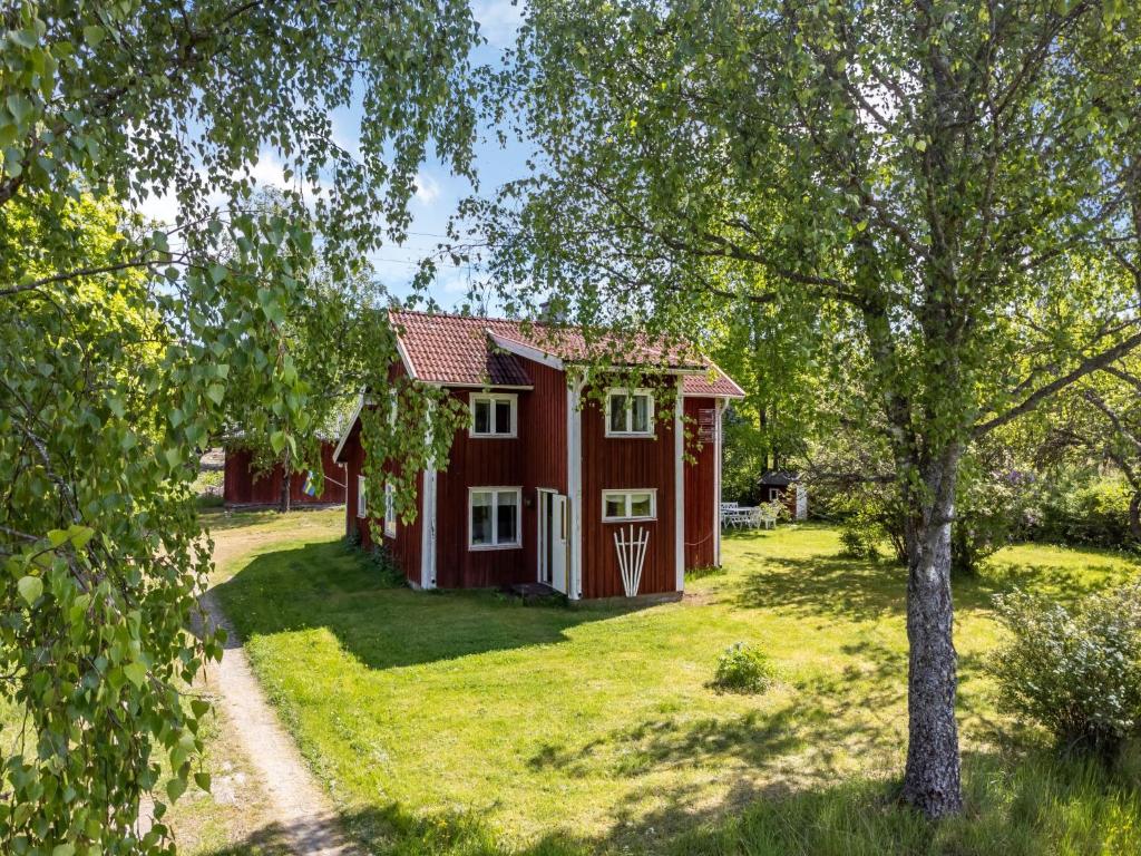 Chalet Vassviken - DAL031 by Interhome