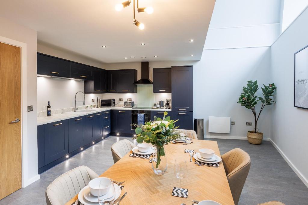 Luxury apartment 5 min to city centre*free parking