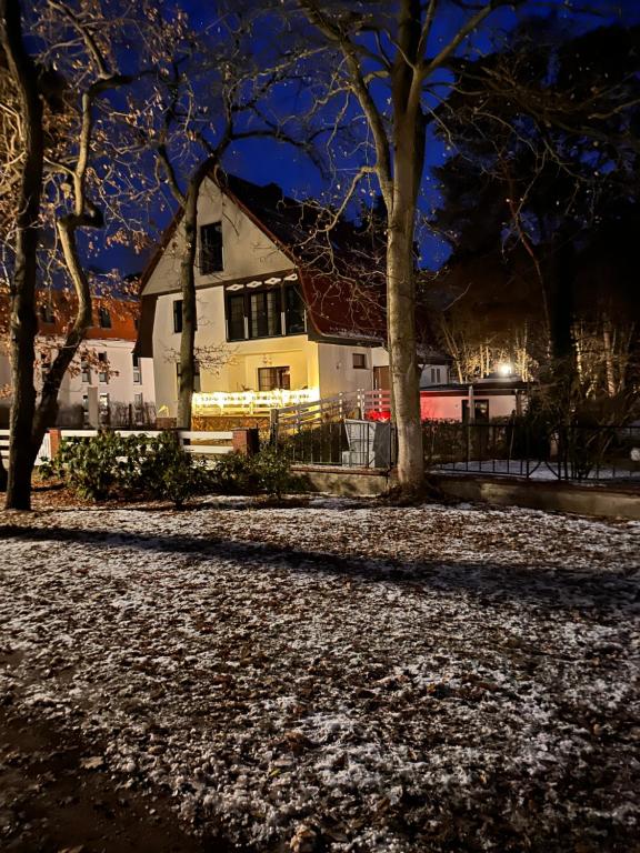 Strandvilla Waldhaus