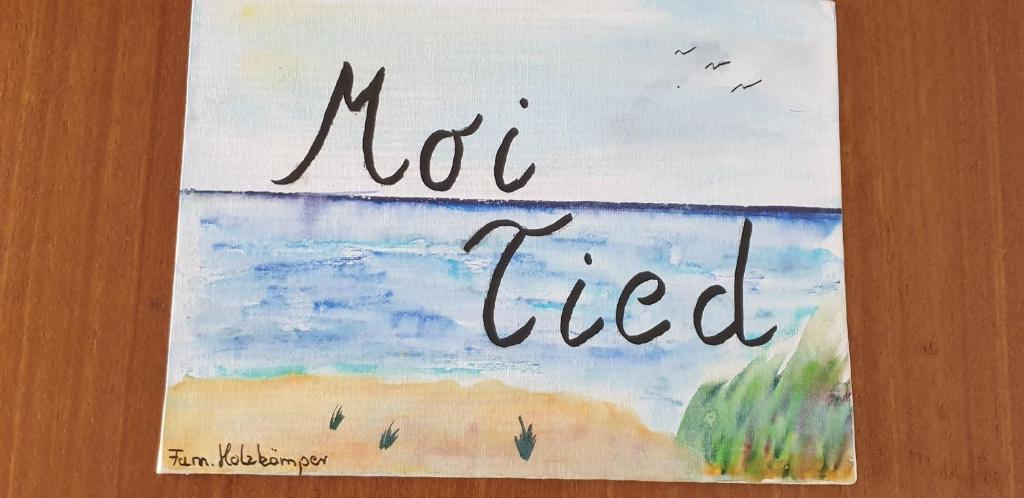 Moi Tied