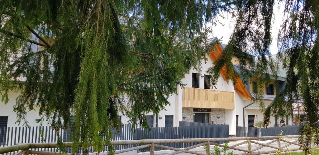 Vila Mojca - Apartmaji Lena
