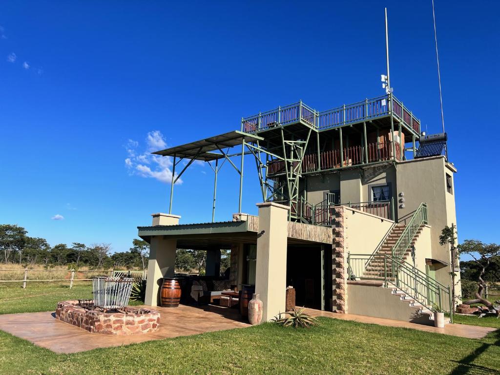 Rockey Mountain Tower