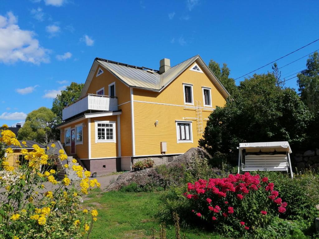 Guesthouse Lokinlaulu