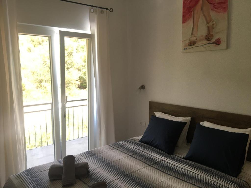 RIVA Seafront holiday apartments