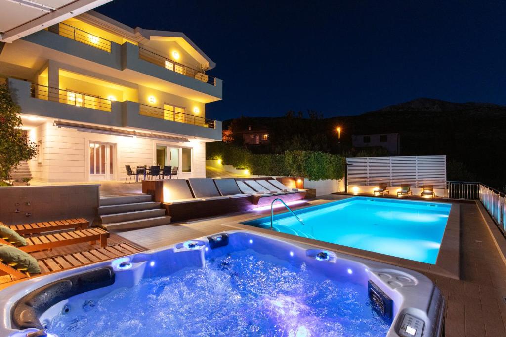 Luxury Villa Lovric with private heated pool, Jacuzzi, Sauna and private tavern