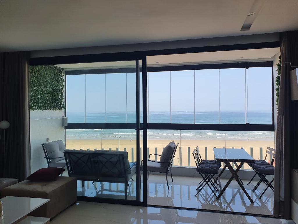 Superbe appartement pieds dans l'eau Mehdia