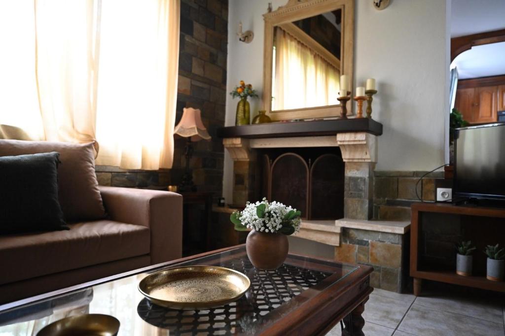 LIVADAKI COTTAGE