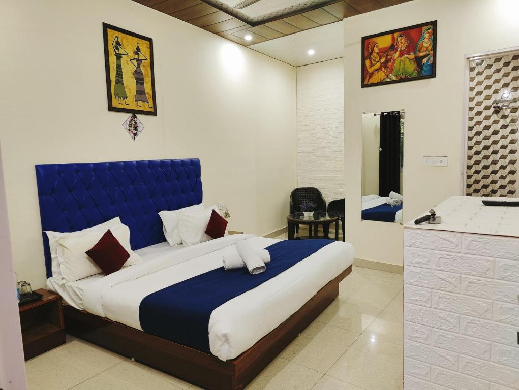 Golden Oak Villa Jhadipani mussoorie