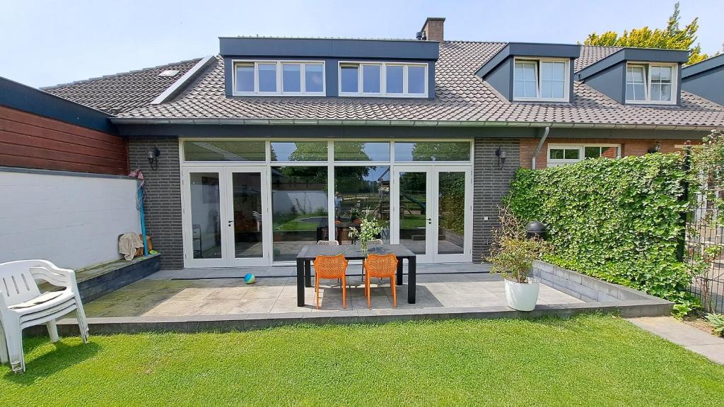 Woning in Born