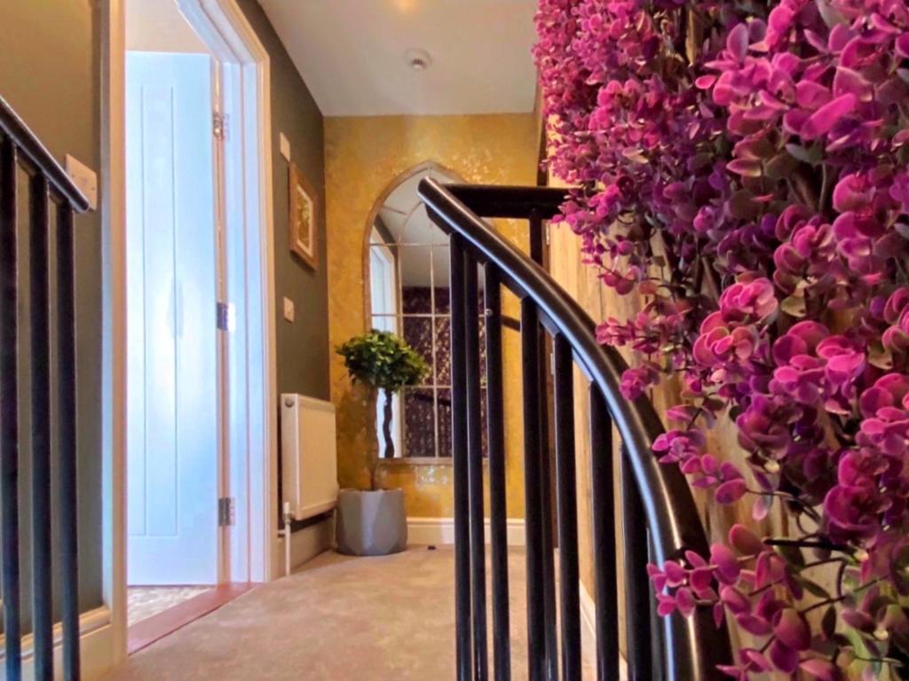 Luxury tree-house with optional ESPA Spa