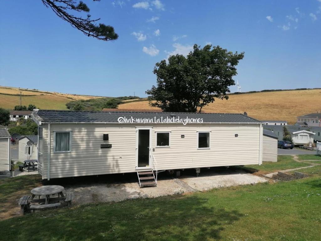 Hakuna Matata Holiday Homes - Newquay Bay Resort