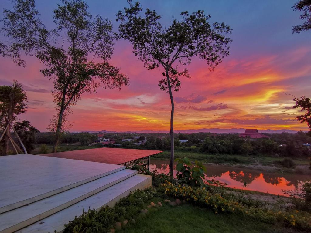 River Valley Resort