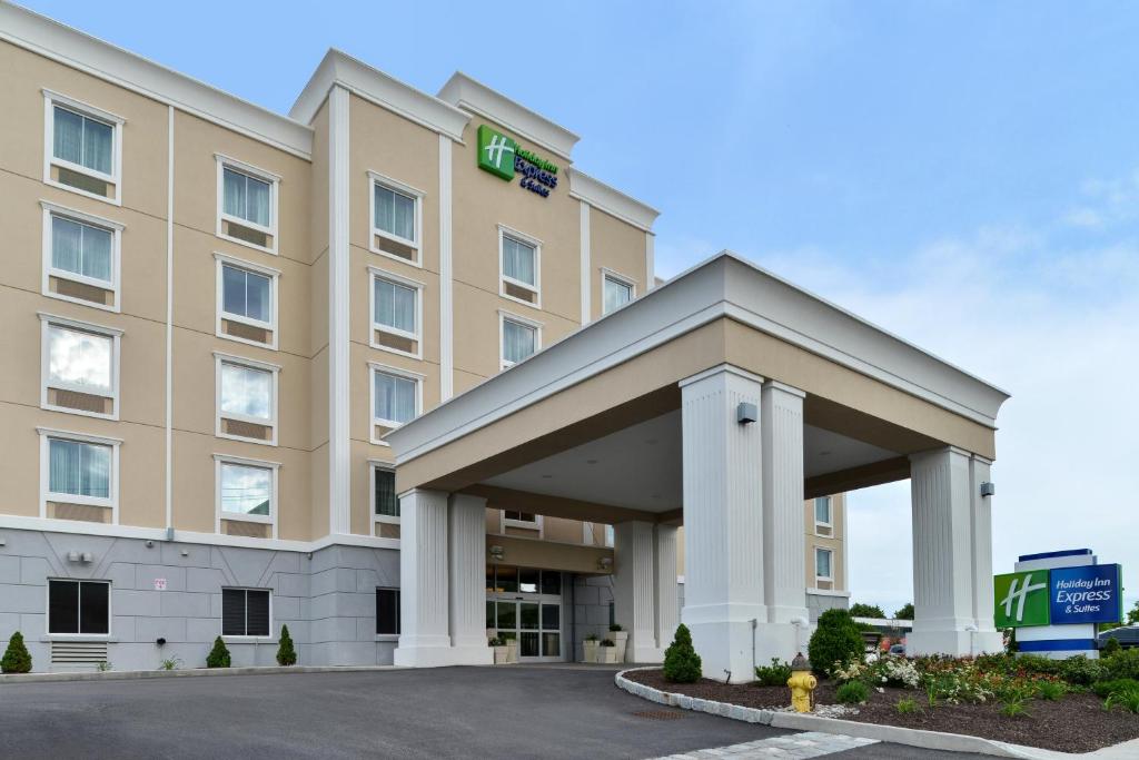 Holiday Inn Express & Suites Peekskill-Lower Hudson Valley, an IHG Hotel